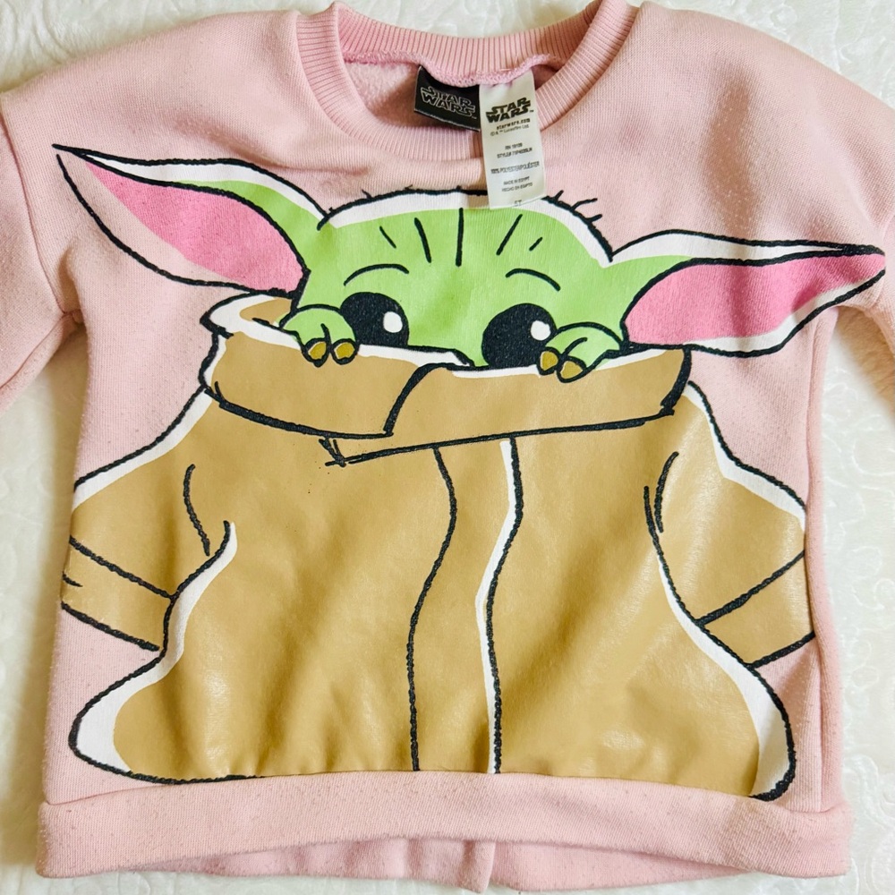 Pink Grogu (Baby Yoda) Sweatshirt (size 5T) from Star Wars Disney - Picture 2 of 7